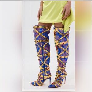 AZALEA WANG BERKLEY BLUE BAROCADE EMBELLISHED BOOT - 9